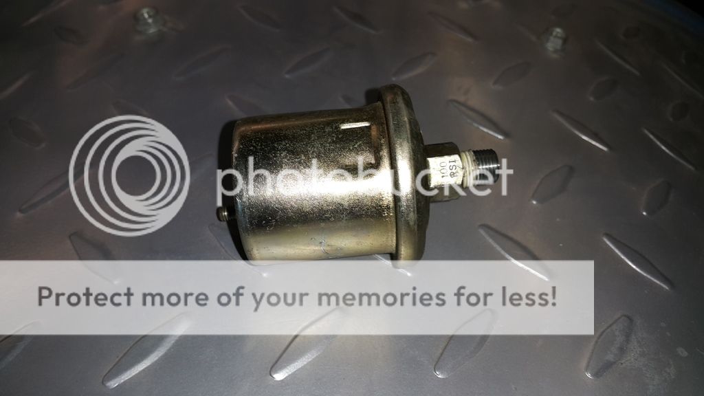 oil%20press%20sensor01_zps1ttobj5d.jpg