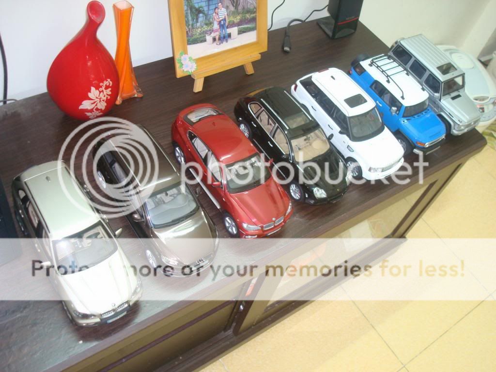 My SUV collection ! DiecastXchange Forum